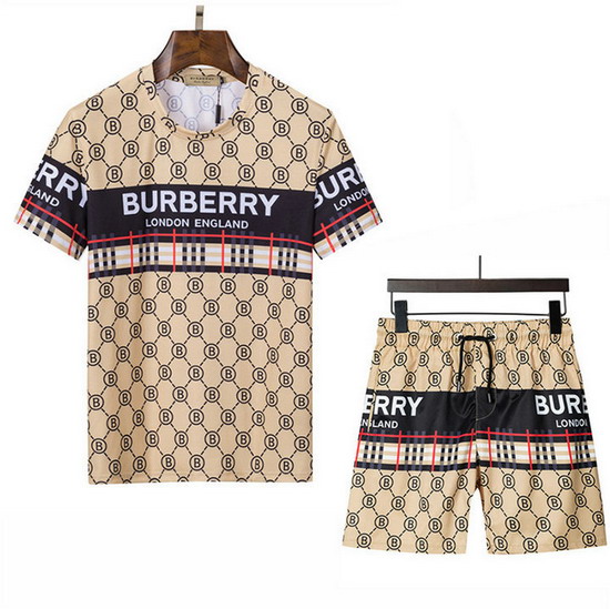 Burberry セットアップ BBTZ004