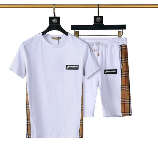 Burberry セットアップ BBTZ003