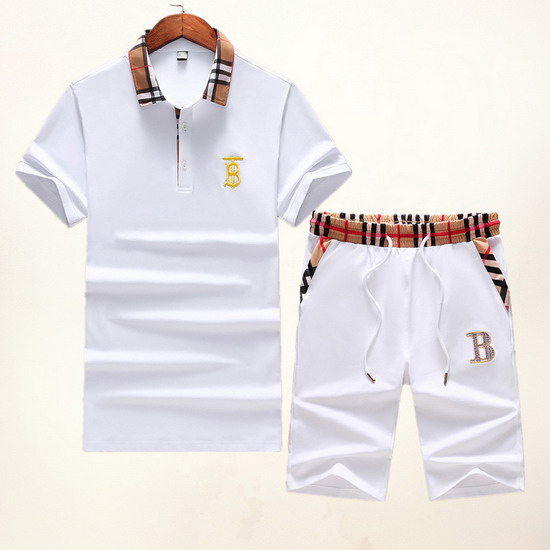 Burberry セットアップ BBTZ023