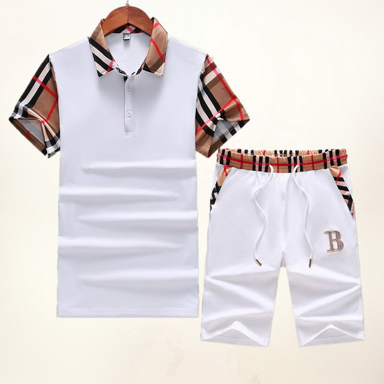 Burberry セットアップ BBTZ019