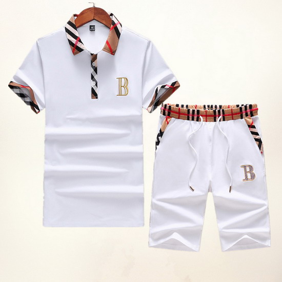 Burberry セットアップ BBTZ021